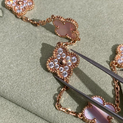 [NOBLE AURA]CLOVER 10 MOTIFS DIAMOND PINK MOP NECKLACE