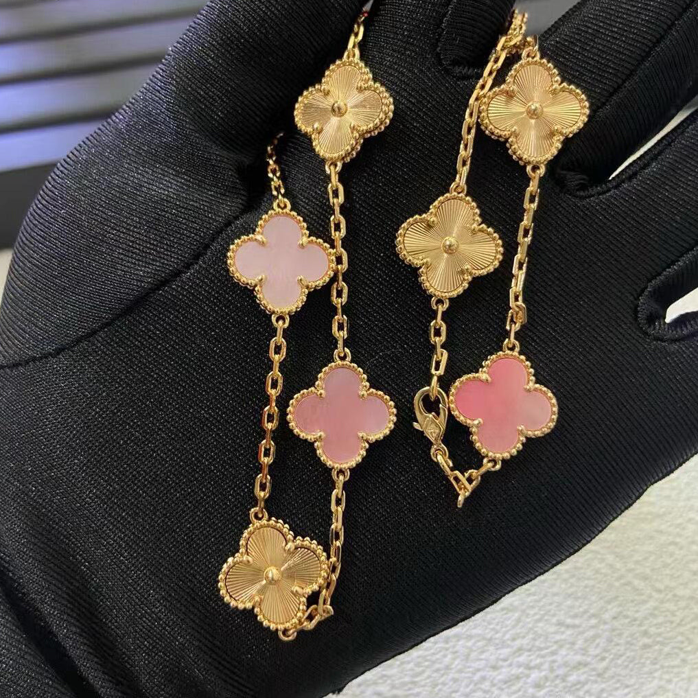 [NOBLE AURA]CLOVER 10 MOTIFS  LASER PINK MOP NECKLACE