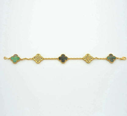 [NOBLE AURA] CLOVER 5 MOTIF GRAY MOP BRACELET COLLECTION