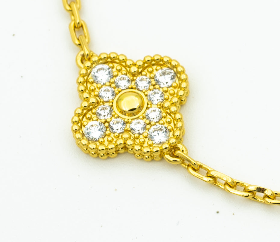 [NOBLE AURA] CLASH & Clover Laser 5-Motif & LOVE Brushed Bracelet Stack Set