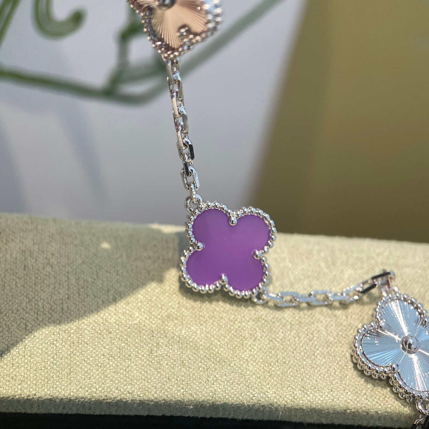 [NOBLE AURA]CLOVER  5 MOTIFS  PURPLE VIOLET BRACELET SILVER