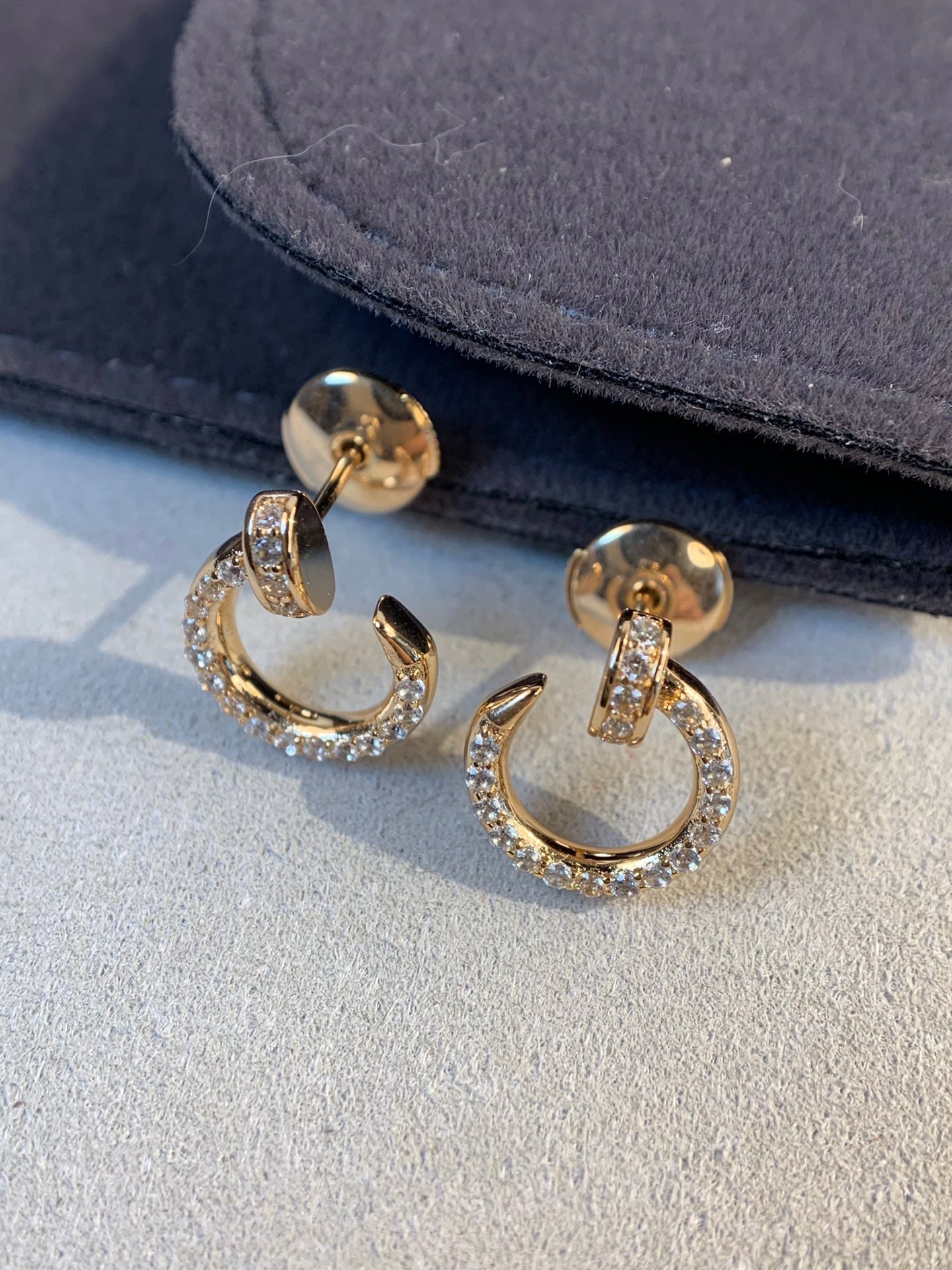 [NOBLE AURA]JUSTE EARRINGS GOLD DIAMONDS