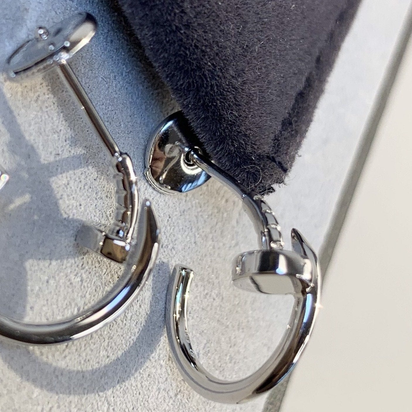 [NOBLE AURA]JUSTE EARRINGS SILVER