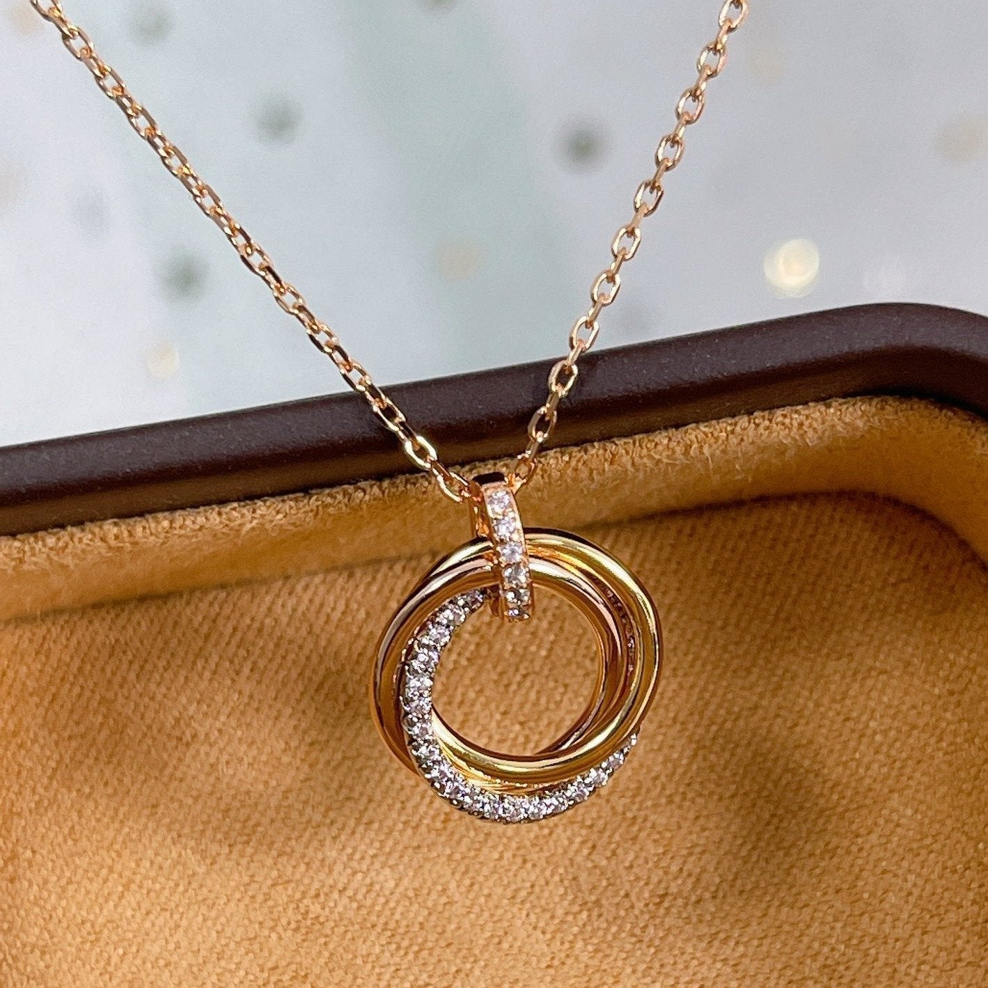 [NOBLE AURA]TRINITY NECKLACE SILVER GOLD PINK GOLD DIAMONDS