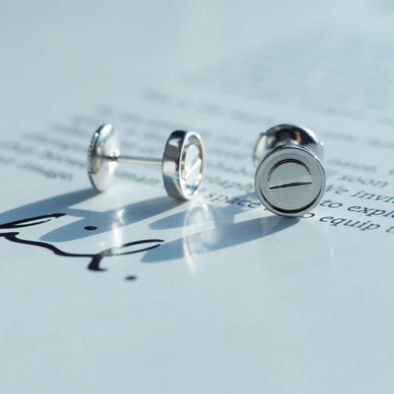 [NOBLE AURA]LOVE EARRINGS SILVER 10MM