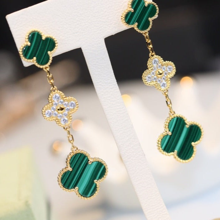 [NOBLE AURA]CLOVER EARRINGS GOLD MALACHITE DIAMOND 3 MOTIF