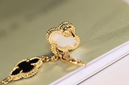 [NOBLE AURA]CLOVER EARRINGS GOLD ONYX MOP 3 MOTIF