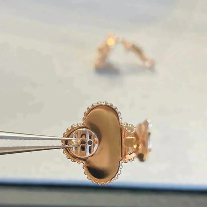 [NOBLE AURA]CLOVER MEDIUM 1 MOTIFS GRAY MOP  DIAMOND EARRINGS