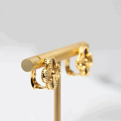 [NOBLE AURA]CLOVER MEDIUM 1 MOTIFS LASER EARRINGS