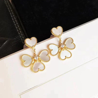 [NOBLE AURA]CLOVER SWEET WHITE MOP EARRINGS