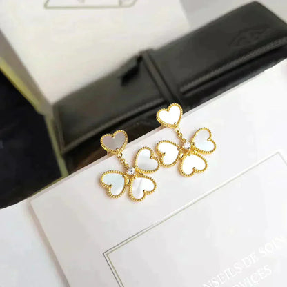 [NOBLE AURA]CLOVER SWEET WHITE MOP EARRINGS