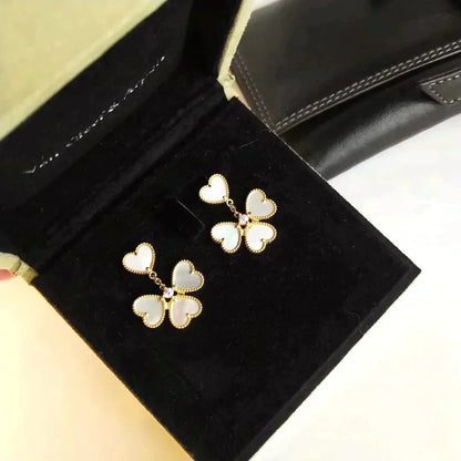 [NOBLE AURA]CLOVER SWEET WHITE MOP EARRINGS