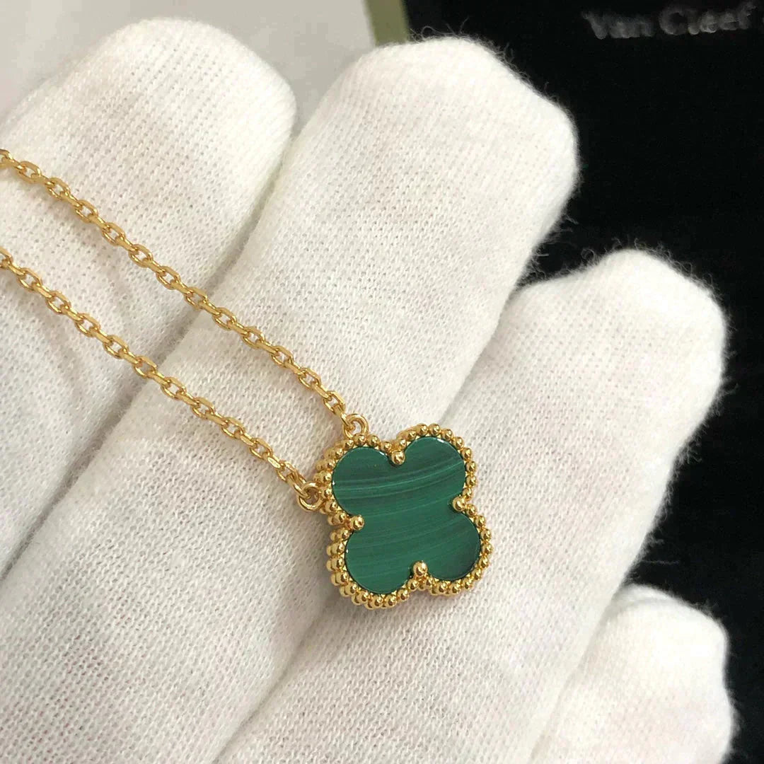 [NOBLE AURA]CLOVER 15MM MALACHITE SINGLE FLOWER  NECKLACE