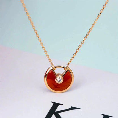 [NOBLE AURA]AMULETTE GOLD CARNELIAN ONYX NECKLACE