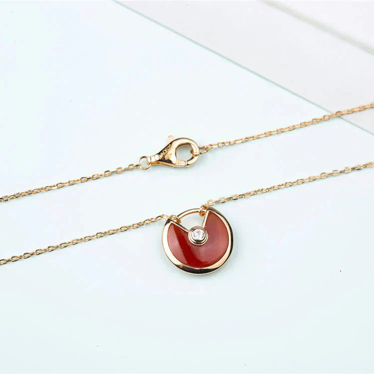 [NOBLE AURA]AMULETTE GOLD CARNELIAN ONYX NECKLACE