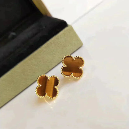 [NOBLE AURA]CLOVER MEDIUM 1 MOTIFS TIGER EYE EARRINGS