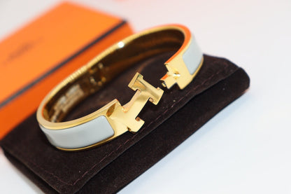 [NOBLE AURA]H LIGHT BLUE BRACELET