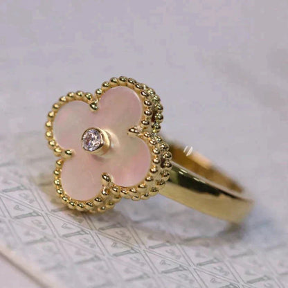 [NOBLE AURA]CLOVER PINK MOP RING GOLD DIAMOND
