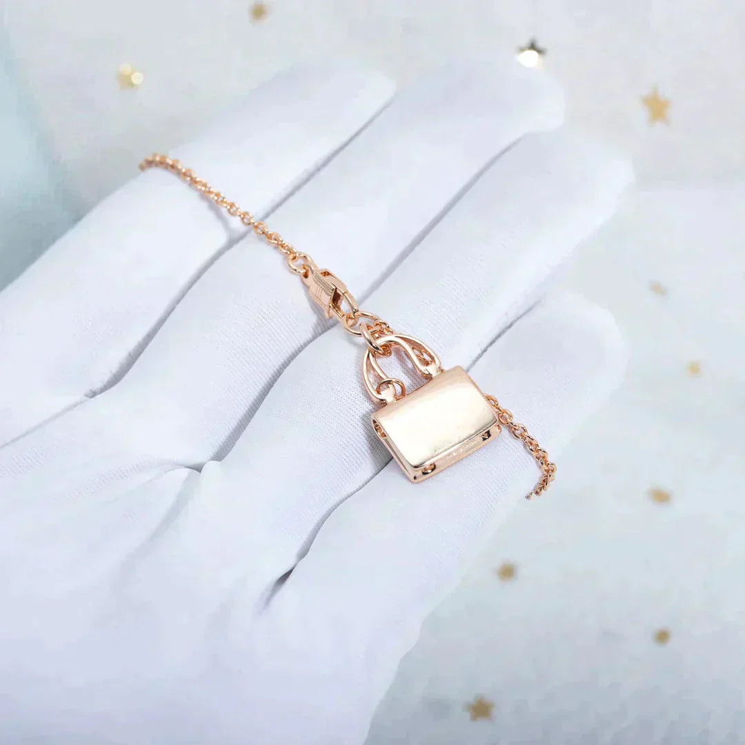 [NOBLE AURA]AMULETTE PEDANT ROSE GOLD NECKLACE