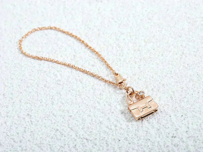[NOBLE AURA]AMULETTE PEDANT ROSE GOLD NECKLACE