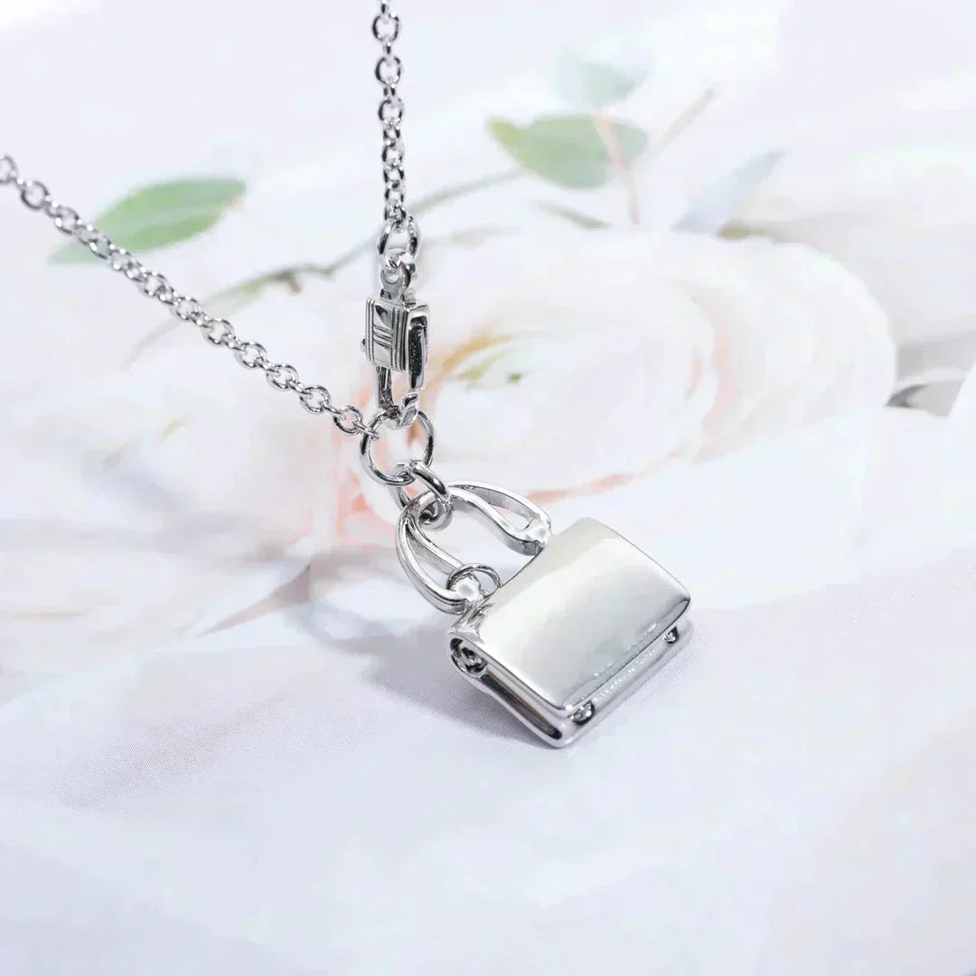 [NOBLE AURA]AMULETTE PEDANT SILVER NECKLACE