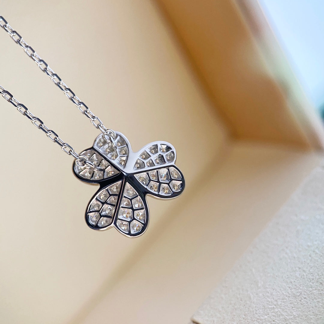 [NOBLE AURA]CLOVER DIAMOND NECKLACE SILVER