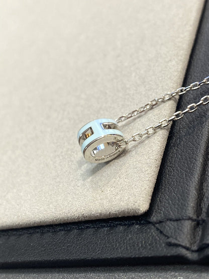 [NOBLE AURA]POP H LIGHT BLUE NECKLACE