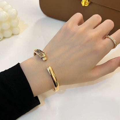 [NOBLE AURA]PANTHERE GOLD OPEN BRACELET
