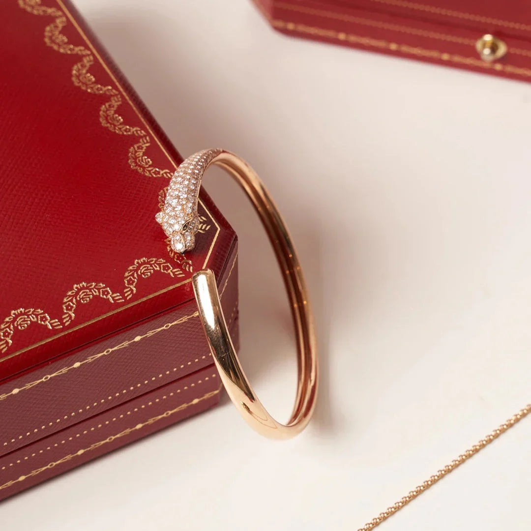 [NOBLE AURA] PANTHERE HALF DIAMOND OPEN BRACELET