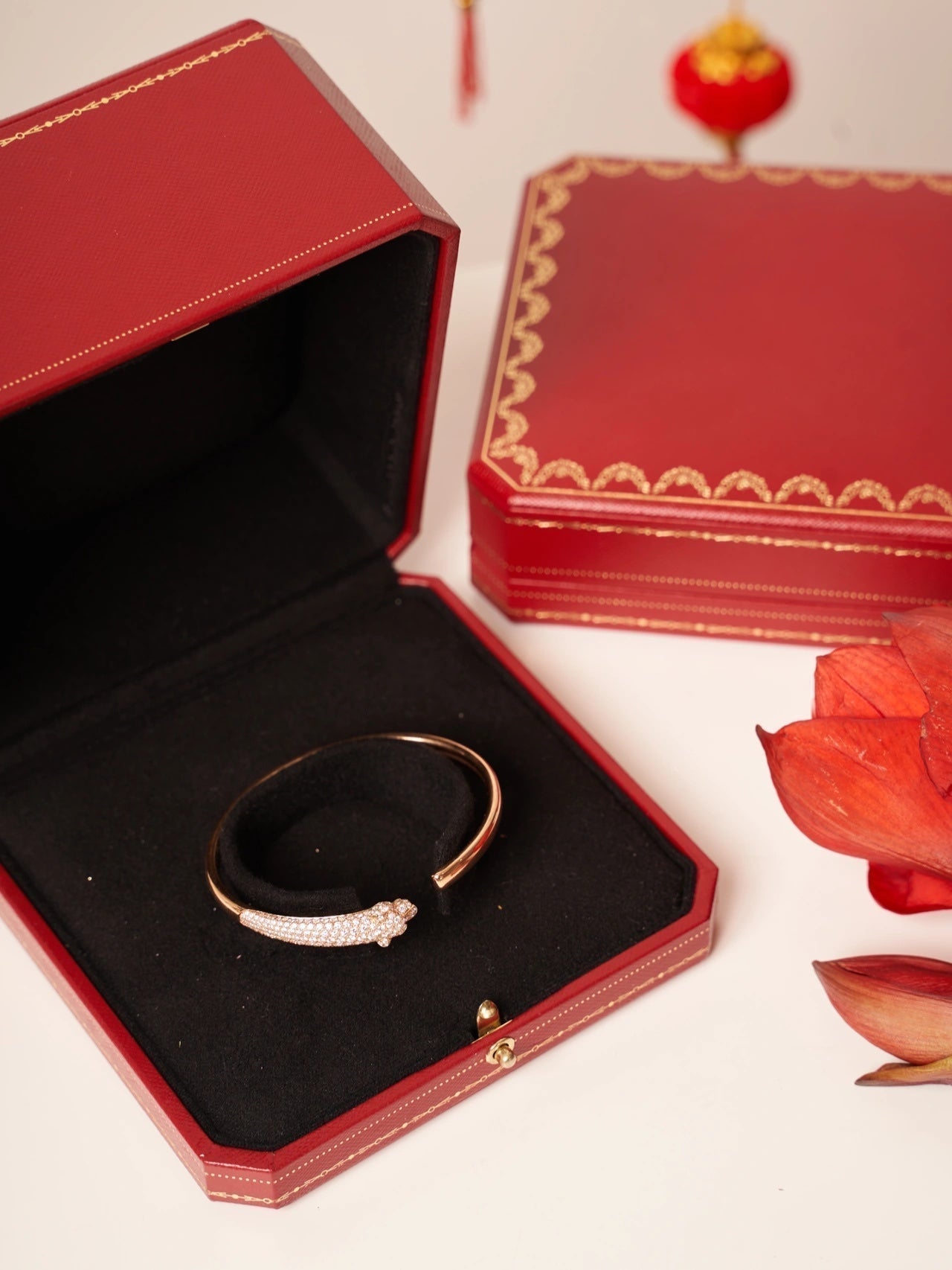 [NOBLE AURA]PANTHERE ROSE GOLD DIAMOND OPEN BRACELET