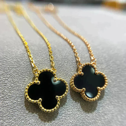 [NOBLE AURA]CLOVER 15MM BLACK ONYX SINGLE FLOWER NECKLACE