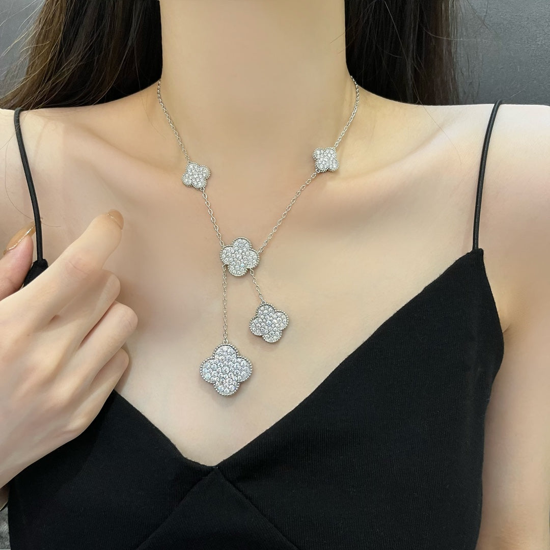 [NOBLE AURA]CLOVER 5 MOTIFS SILVER DIAMONDS NECKLACE