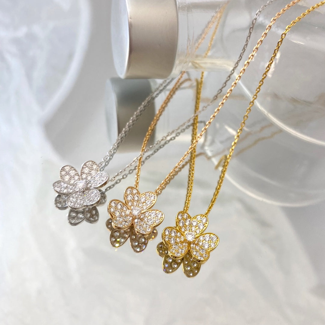 [NOBLE AURA]FLOWER DIAMOND NECKLACE