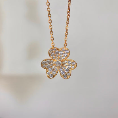 [NOBLE AURA]FLOWER DIAMOND NECKLACE