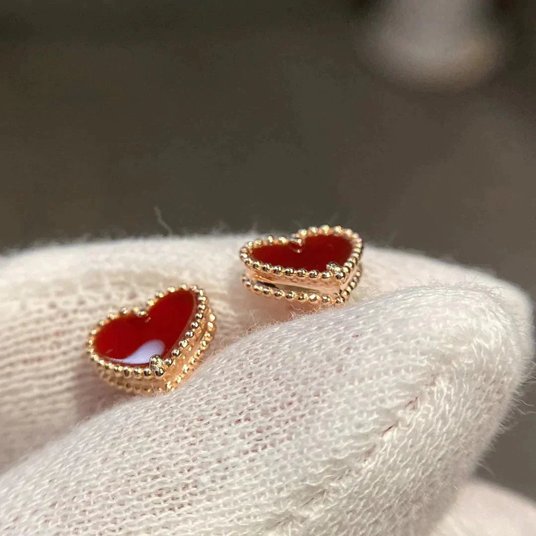 [NOBLE AURA]HEART CARNELIAN STUD EARRINGS