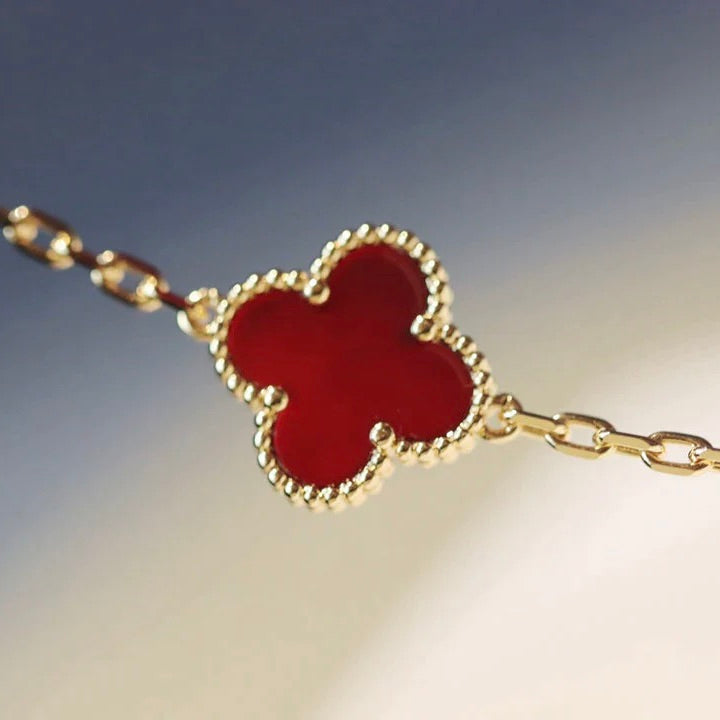 [NOBLE AURA]CLOVER 20 MOTIFS CARNELIAN NECKLACE