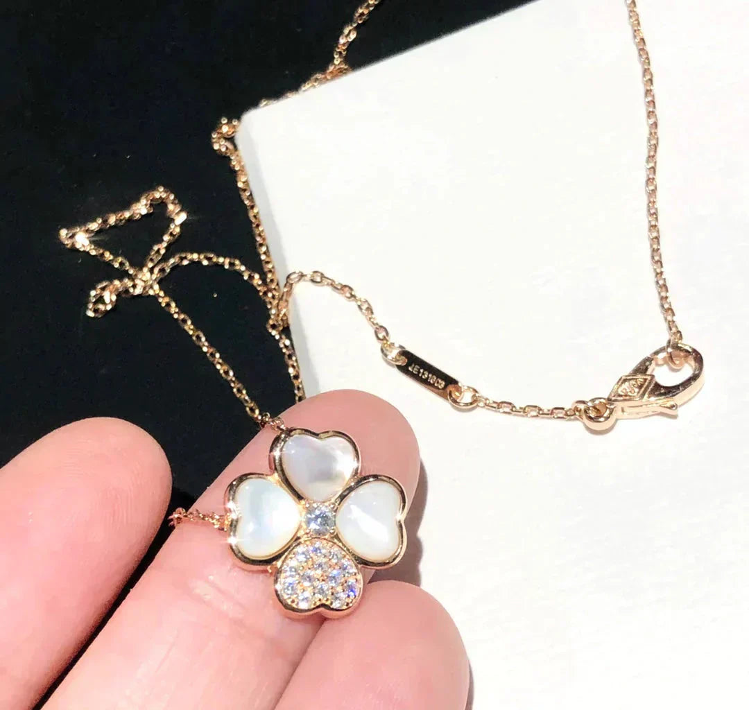 [NOBLE AURA]CLOVER MOP DIAMOND ROSE GOLD NECKLACE