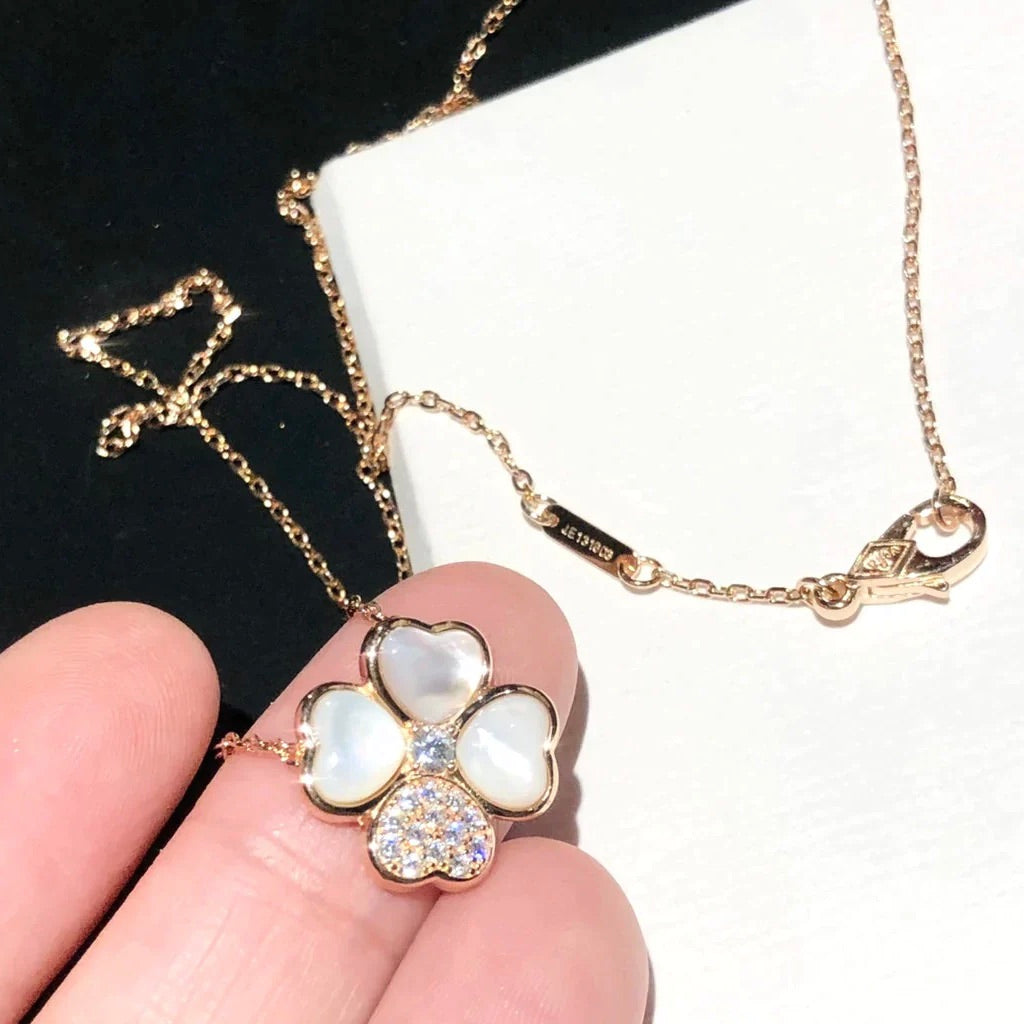 [NOBLE AURA]CLOVER MOP DIAMOND ROSE GOLD NECKLACE