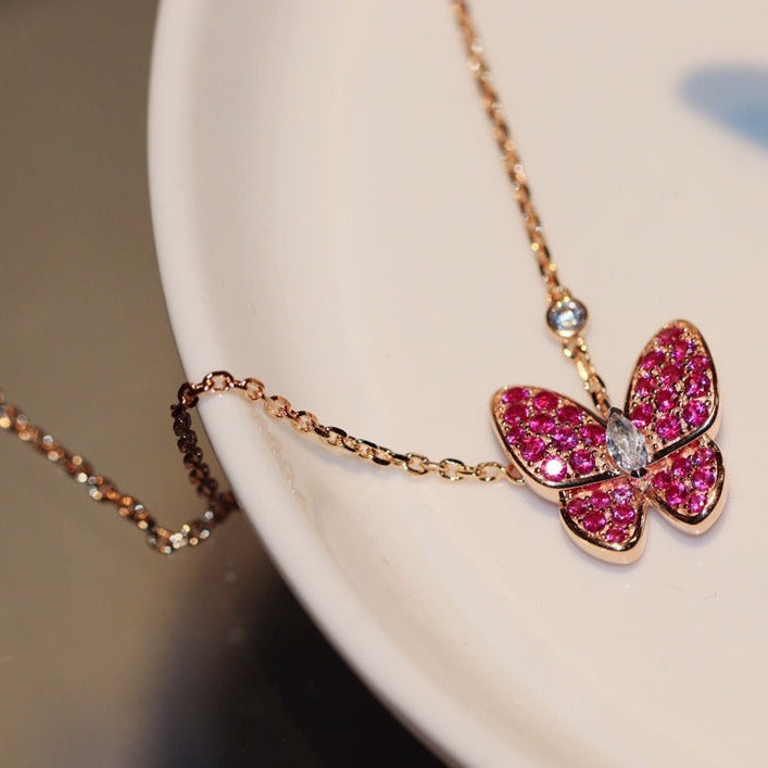 [NOBLE AURA]BUTTERFLY RED DIAMOND ROSE GOLD NECKLACE