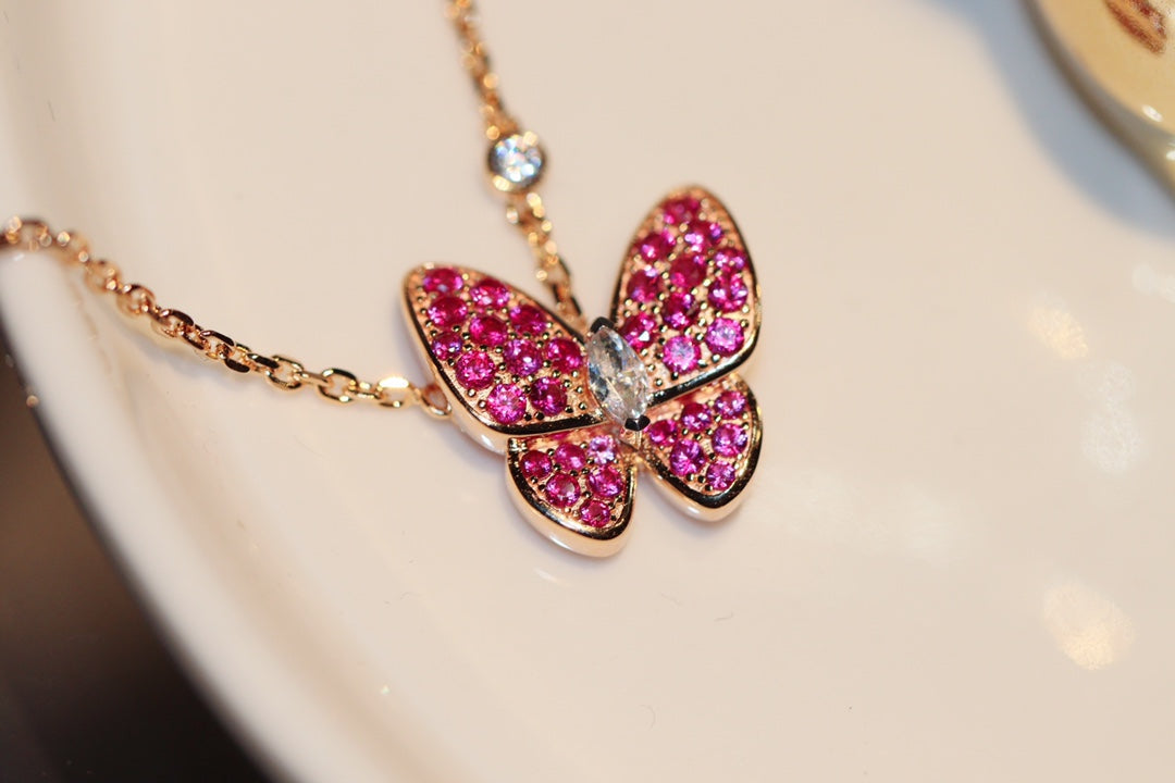 [NOBLE AURA]BUTTERFLY RED DIAMOND ROSE GOLD NECKLACE