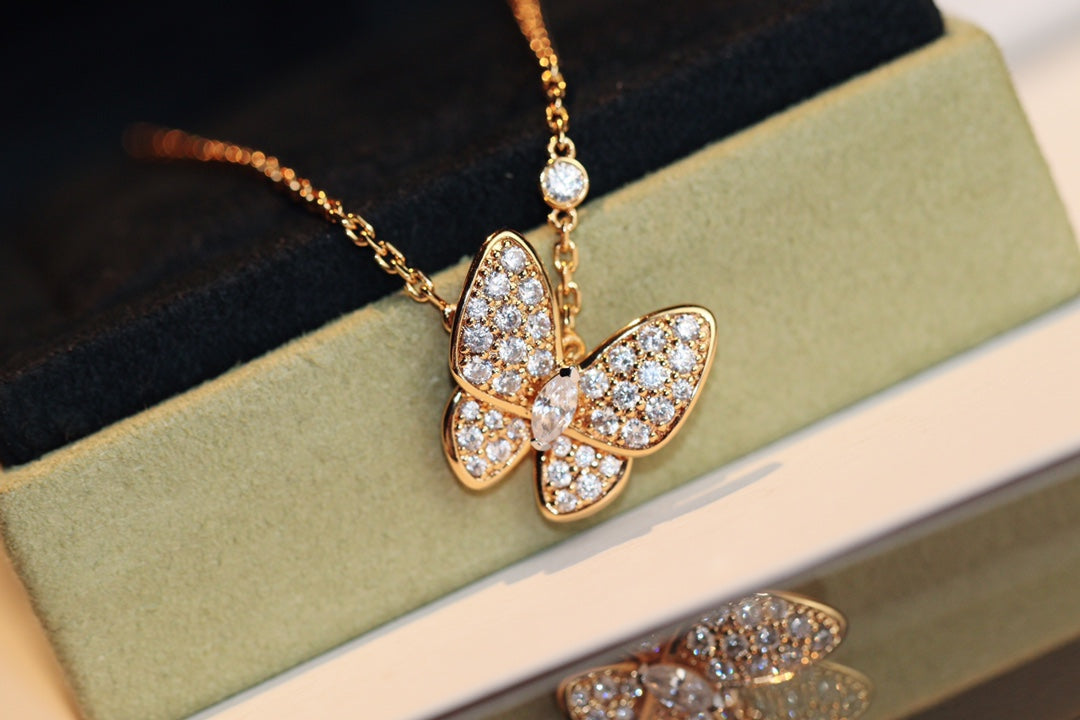 [NOBLE AURA]BUTTERFLY DIAMOND NECKLACE