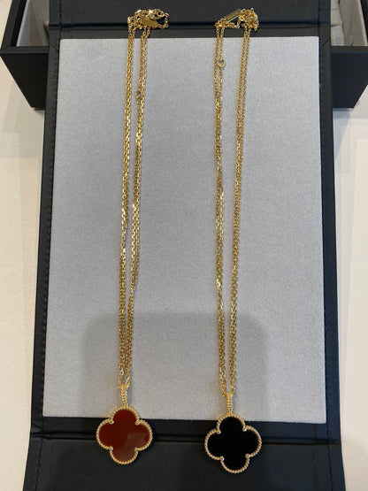[NOBLE AURA]CLOVER 25MM NECKLACE GOLD CARNELIAN
