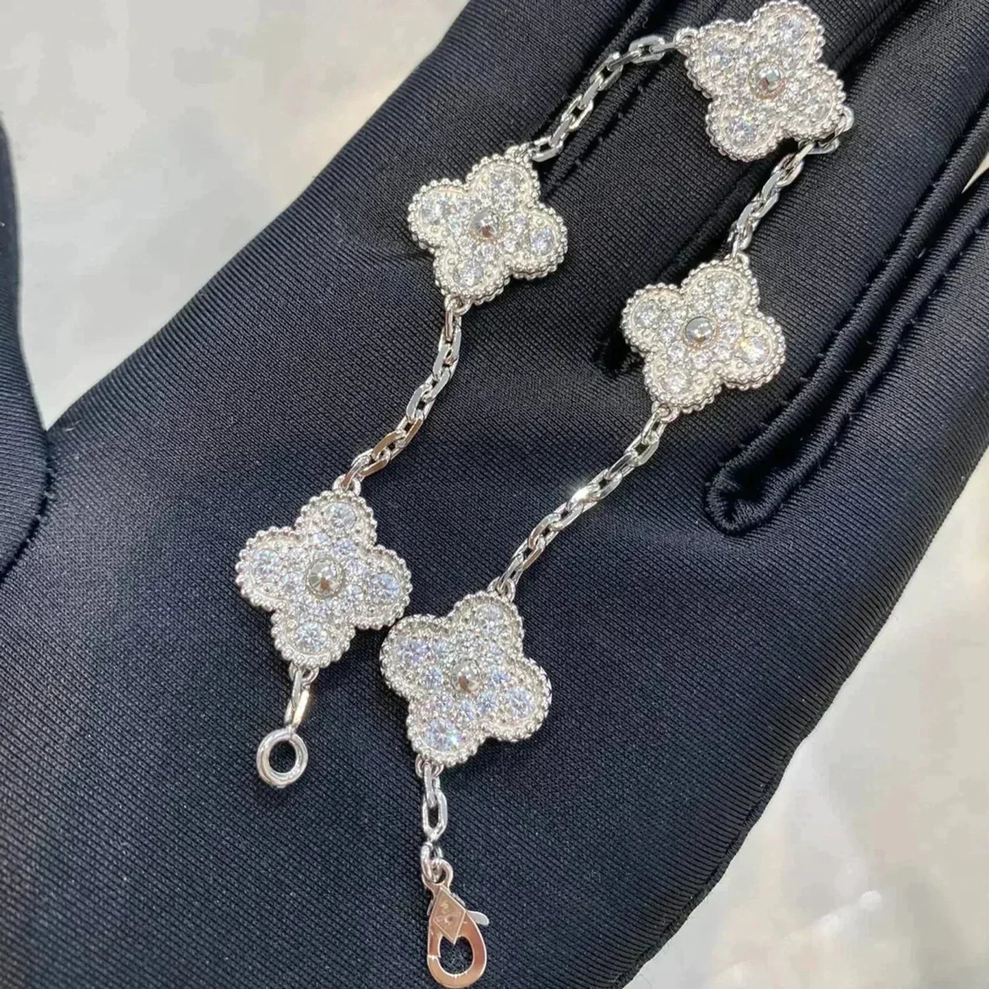 [NOBLE AURA]CLOVER 5 MOTIFS  DIAMOND BRACELET SILVER