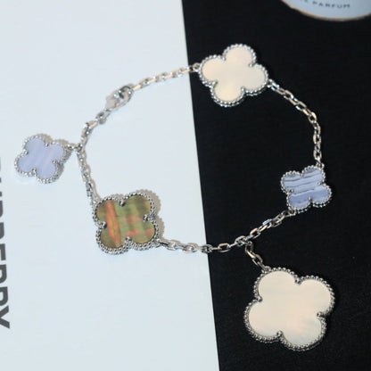 [NOBLE AURA]CLOVER BRACELET 5 MOTIFS MOP CHALCEDONY SILVER
