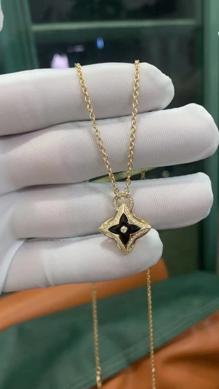 [NOBLE AURA]STAR PEDANT PINK GOLD DIAMOND NECKLACE
