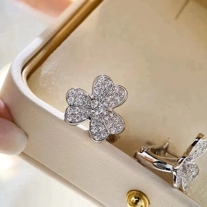 [NOBLE AURA]CLOVER COMOS DIAMOND EARRINGS SILVER