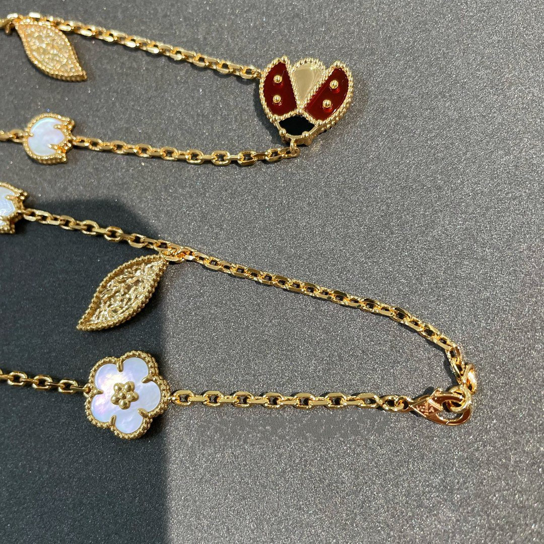 [NOBLE AURA]LUCKY SPRING 15 MOTIFS GOLD NECKLACE