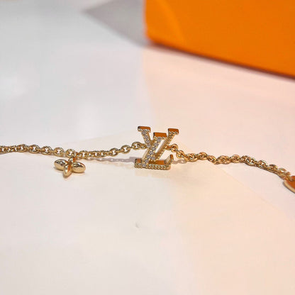 [NOBLE AURA]LOGO STAR MOTIF GOLD BRACELET