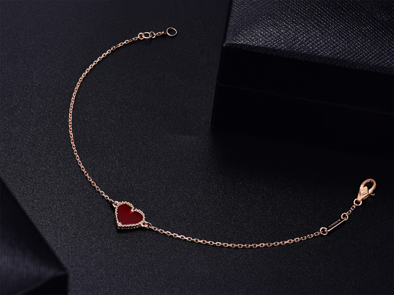 [NOBLE AURA]HEART CARNELIAN PINK GOLD BRACELET
