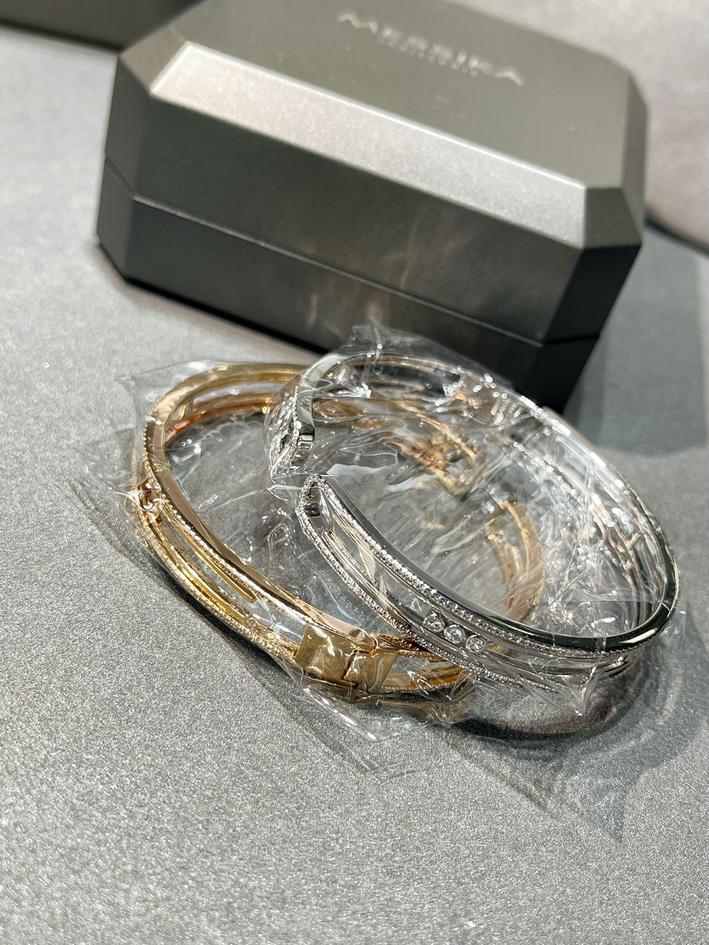 [NOBLE AURA]MOVE 10TH PAVED DIAMOND BRACELET